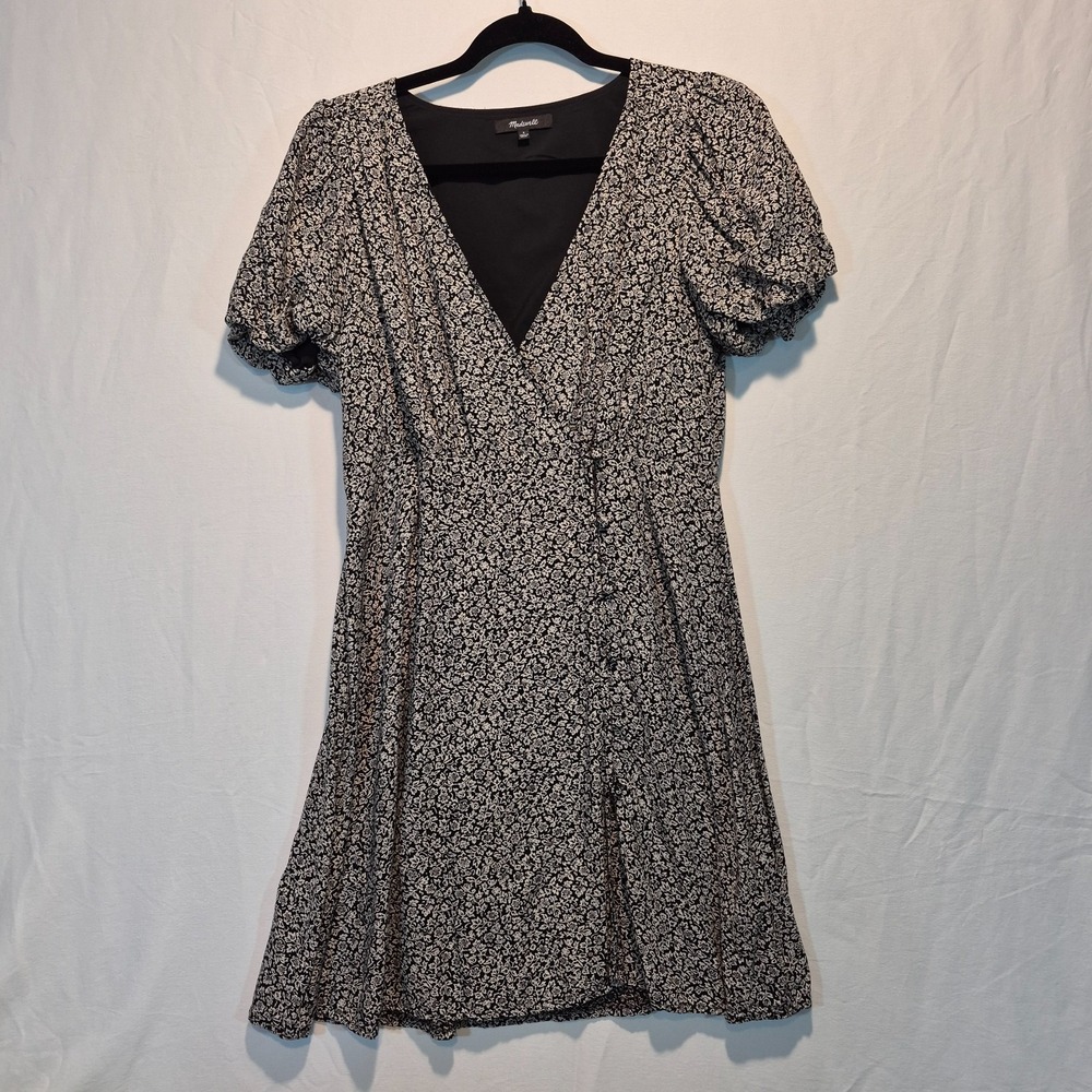 Madewell Black Tudor Floral Wrap Dress 4 90s Grunge Revival Cottagecore Romantic